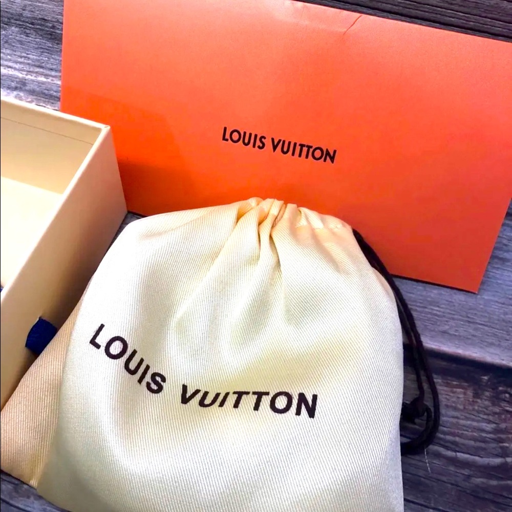 LV INITIALES 44 MM  Genuine Leather Iced Out Belt
